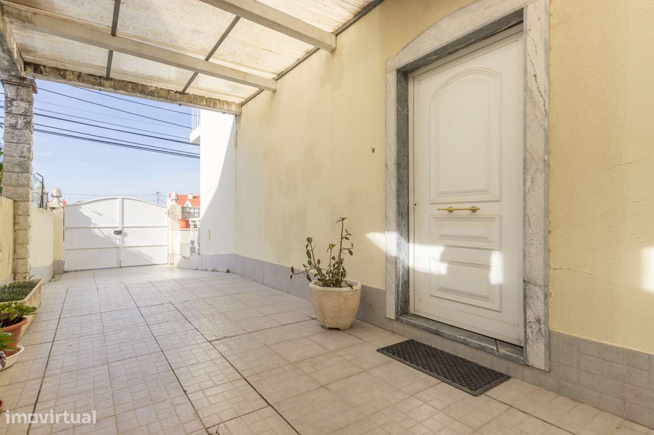 Moradia Geminada T3 - Quinta do Conde-24