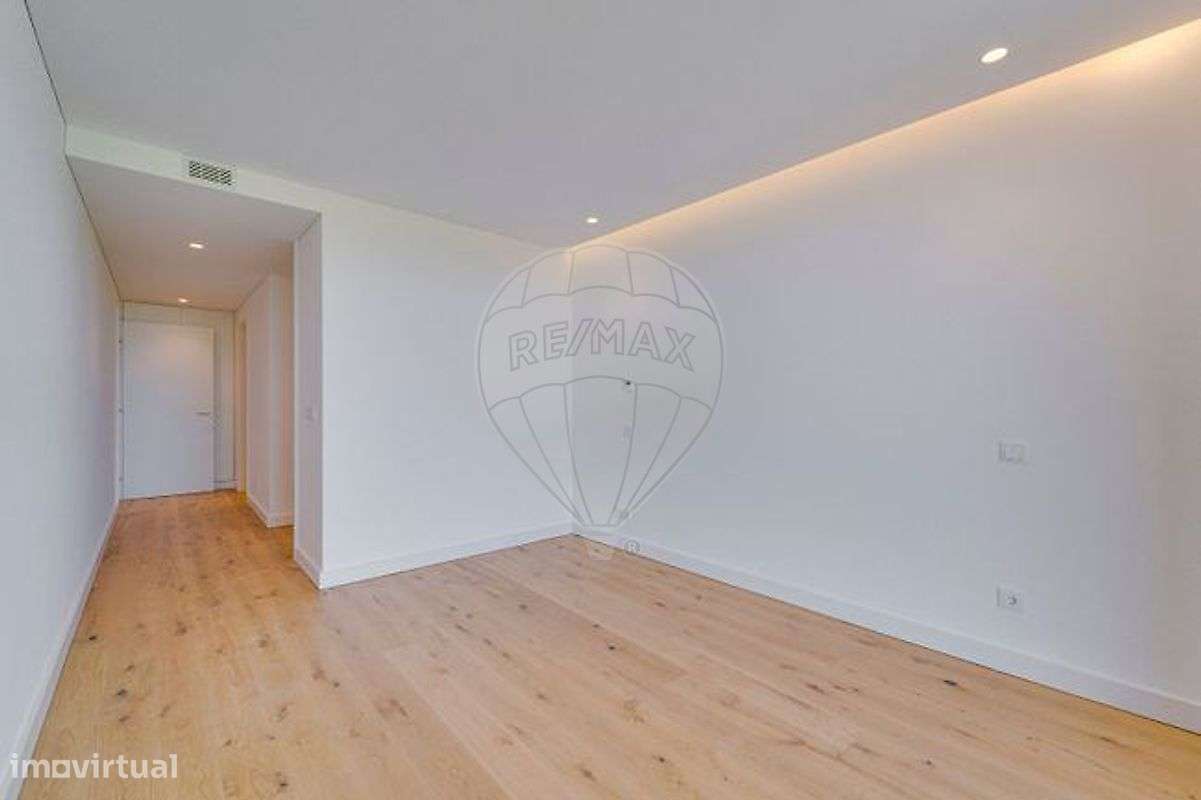 Apartamento T3 à venda em Vila Nova de Gaia-8