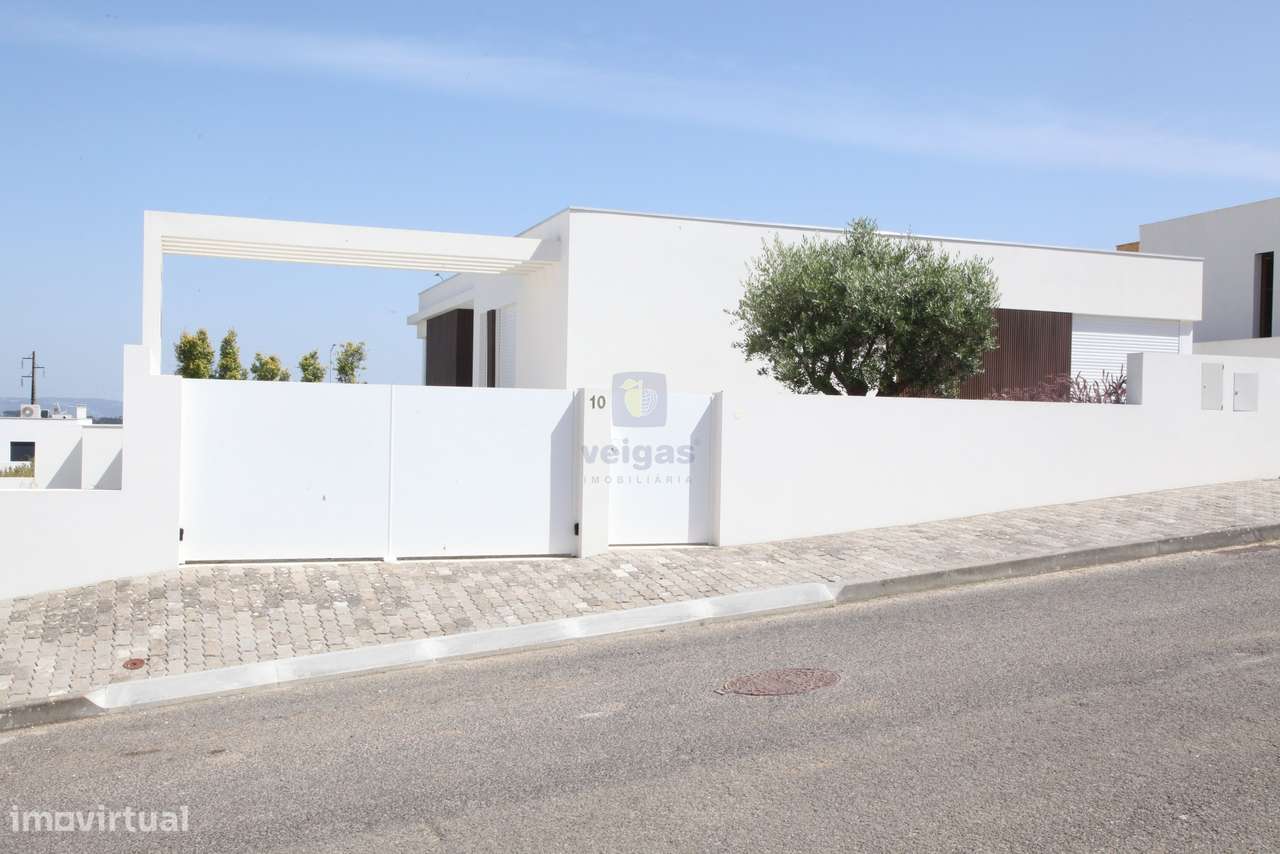 Moradia Unifamiliar com Piscina - Lourinhã - Grande imagem: 4/24