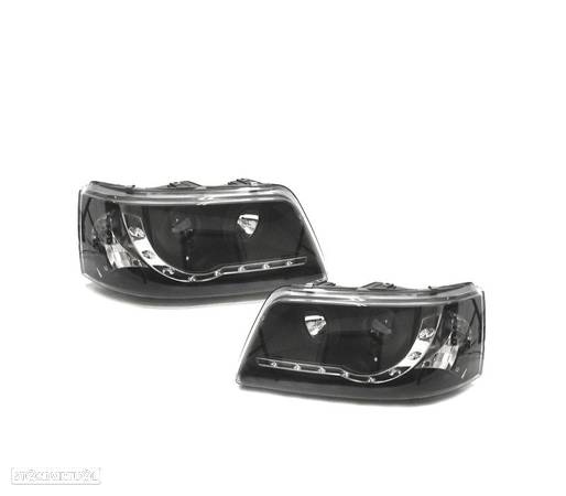 FARÓIS LUZ DIURNA LED PARA VOLKSWAGEN VW T5 03-10 FUNDO PRETO - 2