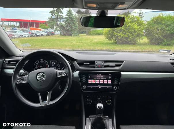 Skoda Superb 1.8 TSI Ambition - 10