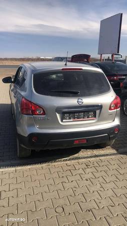 Dezmembram Nissan Qashqai 2.0 DCI 4x4 Aut an fabr. 2007 - 2