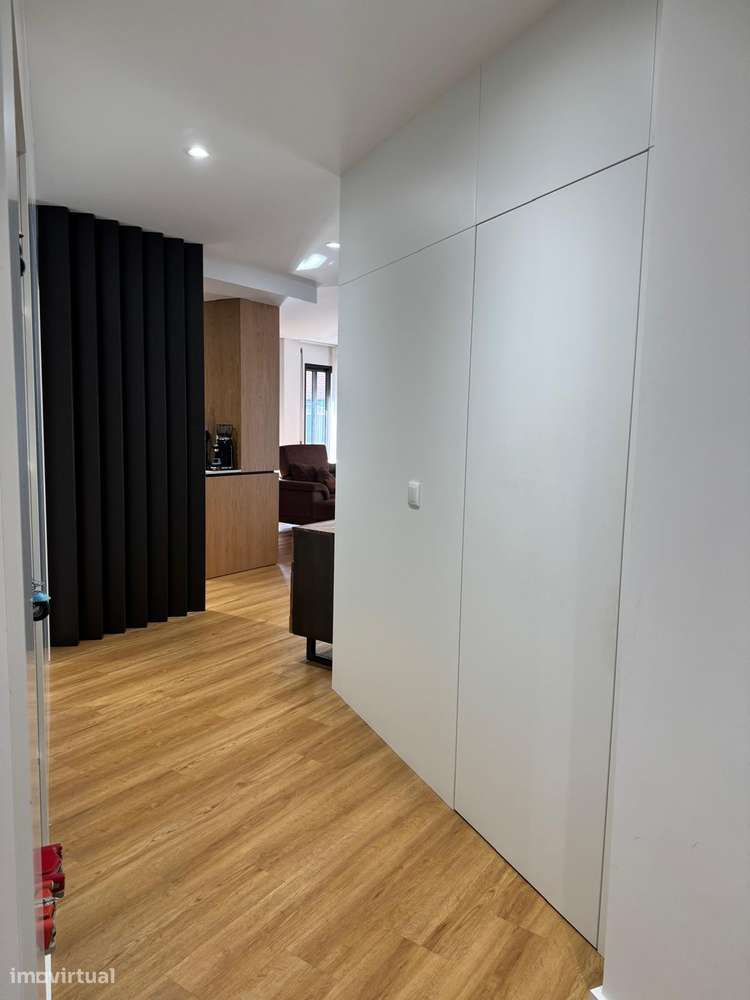 Apartamento T3 - 181m2- Localizado no Centro de Esposende-13