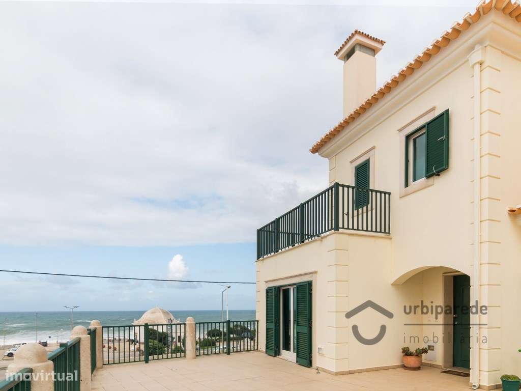 Moradia V4 em condomínio fechado no centro da Ericeira, com garagem.-9