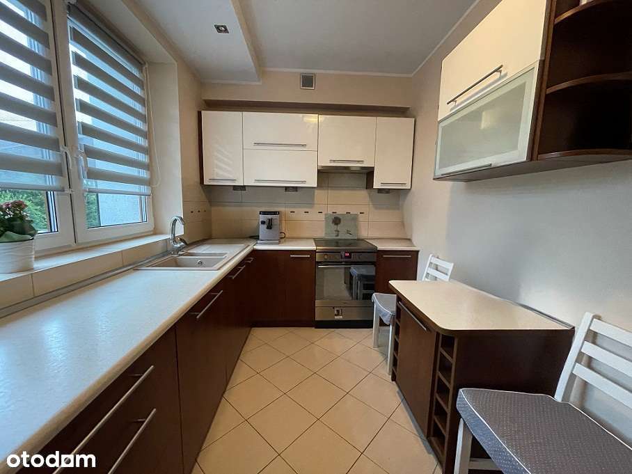 Zadbany dom w super lokalizacji, 6 pokoi-4