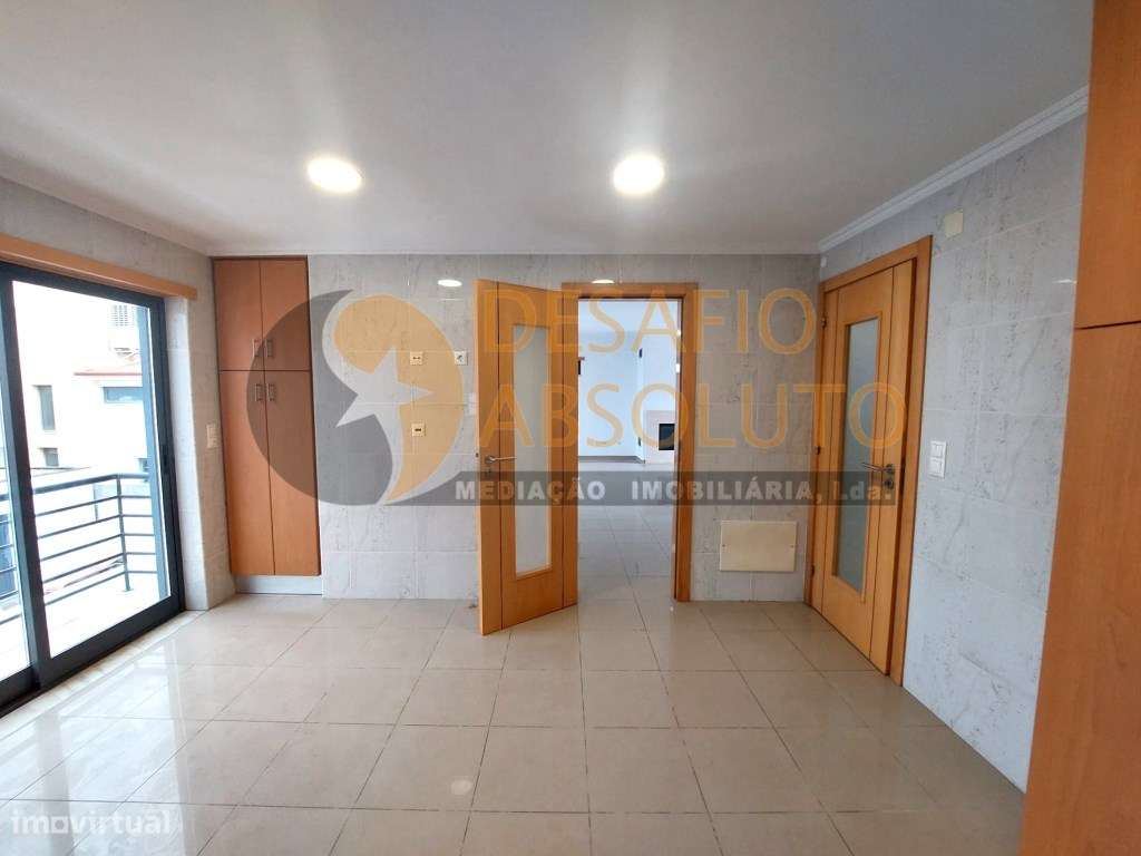 Moradia Isolada T5, boas áreas. Quinta da Alembrança - Feijó-13