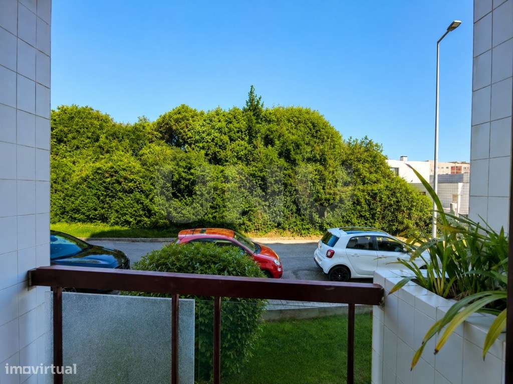 Apartamento T1, C/ Varandas e Piscina a 900m da Praia-6