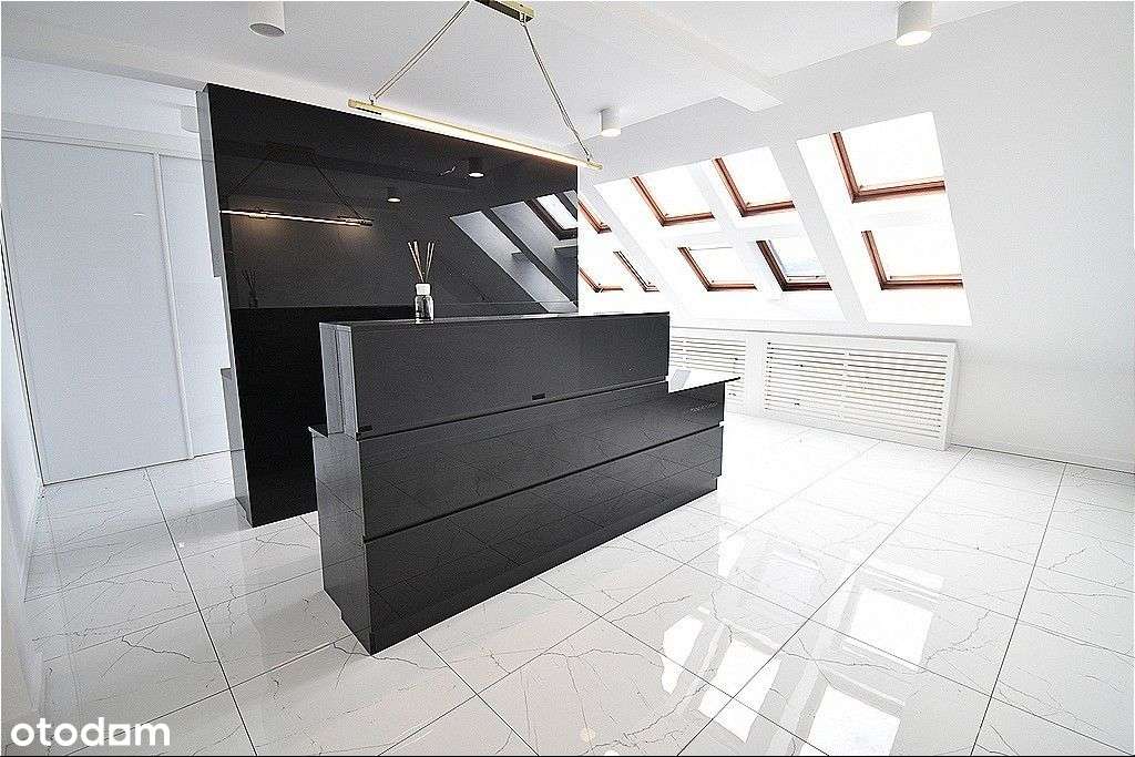 Lokal biurowy w Centrum, Winda-0