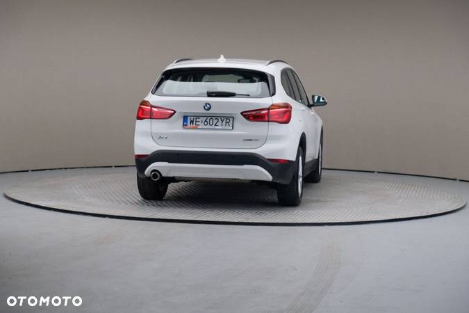 BMW X1 - 5