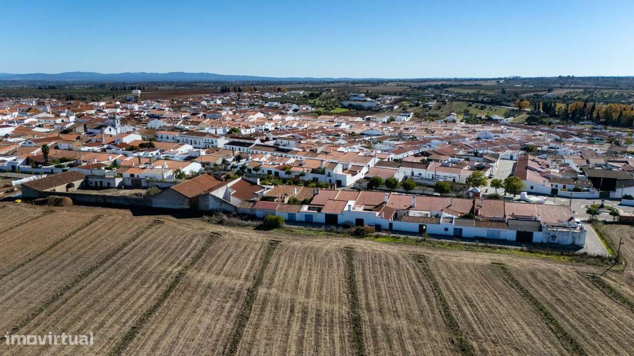 Encanto Alentejano com Logradouro — Moradia T3 em Vila Nova de São Ben-33