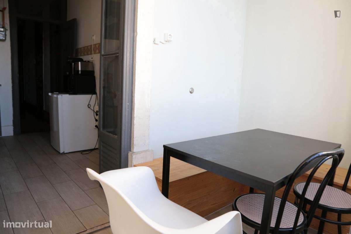 Quarto - localizado em Arroios Lisbon - Grande imagem: 5/20