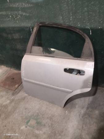 Porta Trás Esq Chevrolet Lacetti (J200) - 2