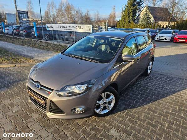 Ford Focus - 1