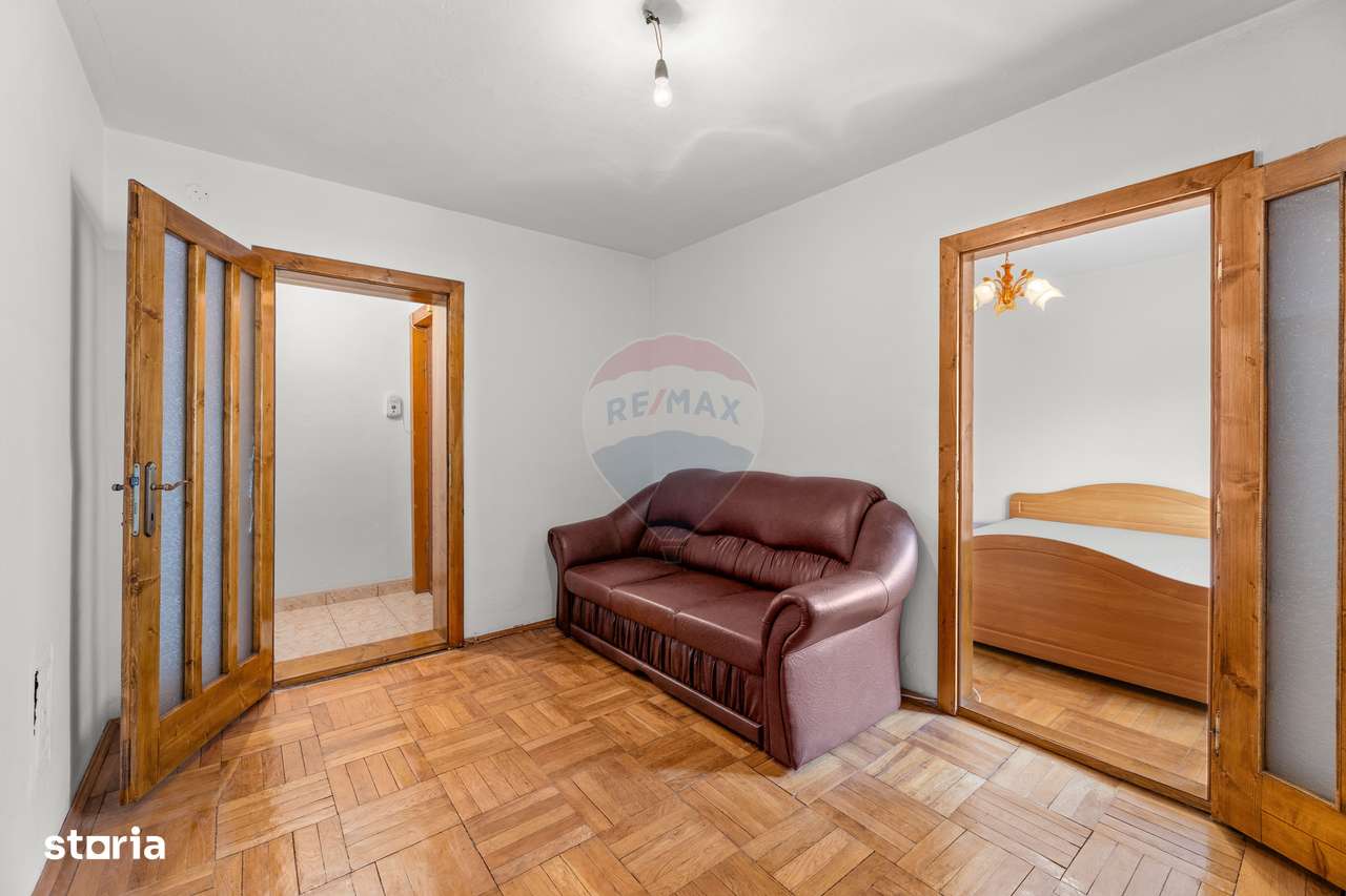 Apartament cu 2 camere in zona Gradiste-0