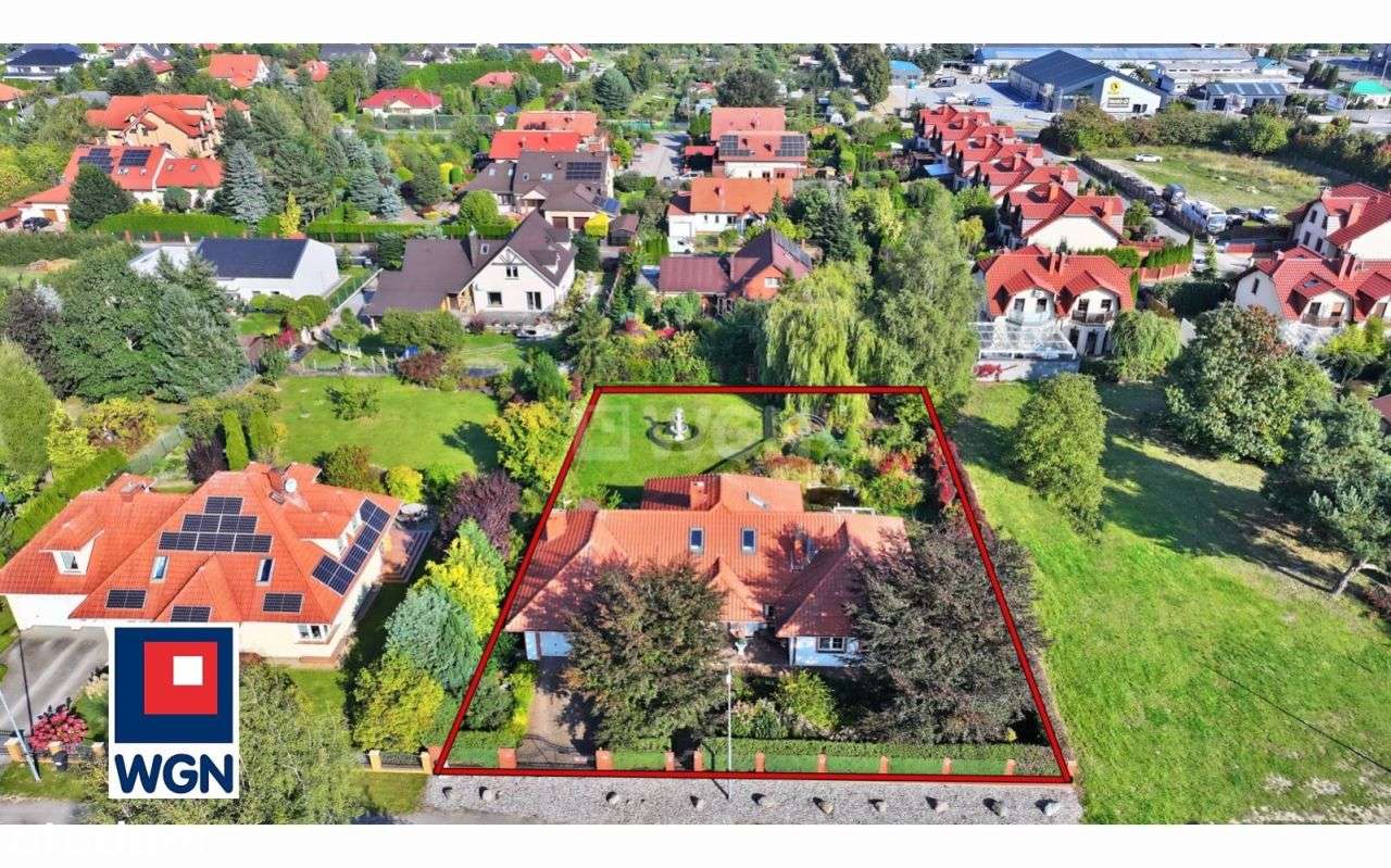 Gotowy do zamieszkania dom w spokojnej okolicy | C-1