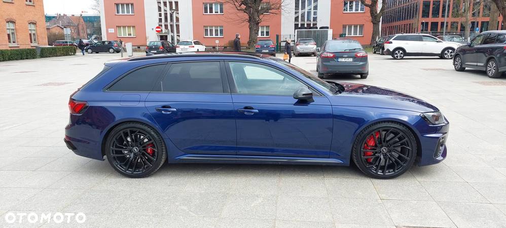 Audi RS4 TFSI Quattro Tiptronic - 5