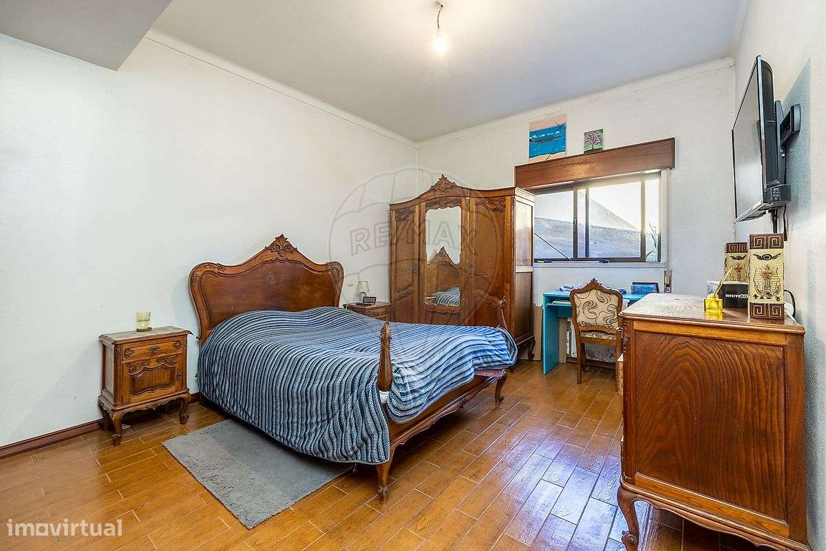 Moradia T4 para venda-30