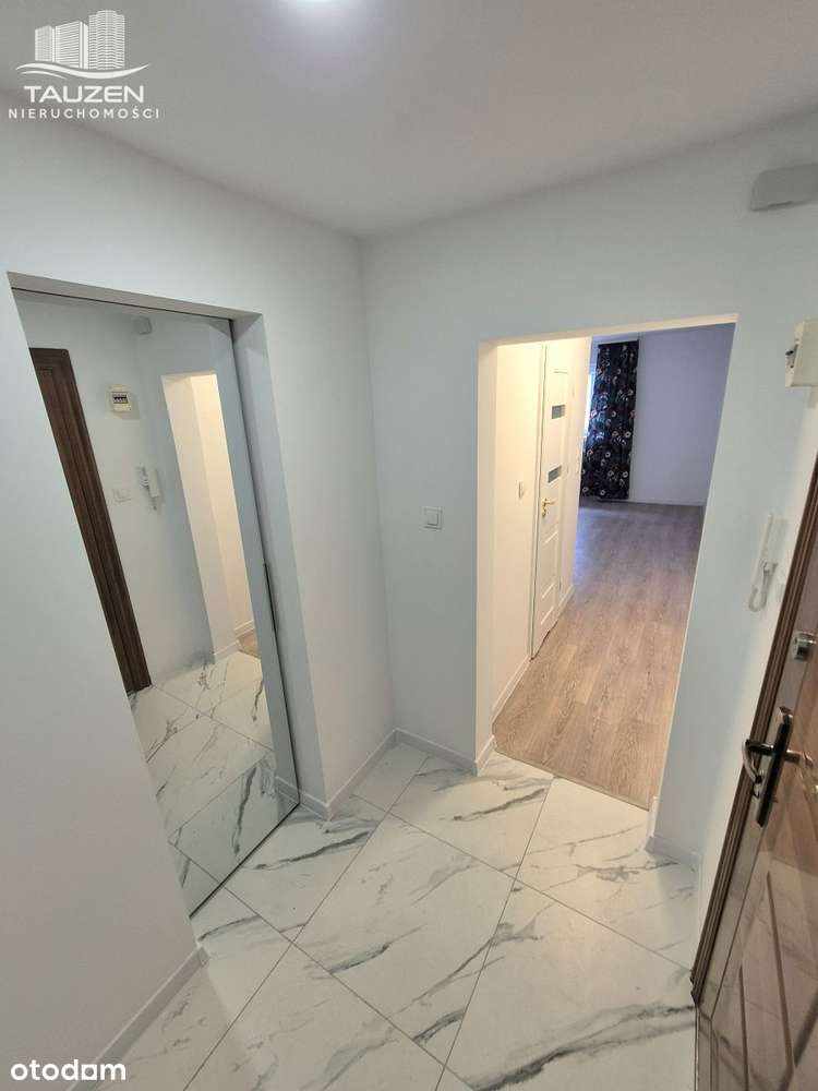 3 pok. po remoncie przy Parku 49 m2+ pom. gosp.-0