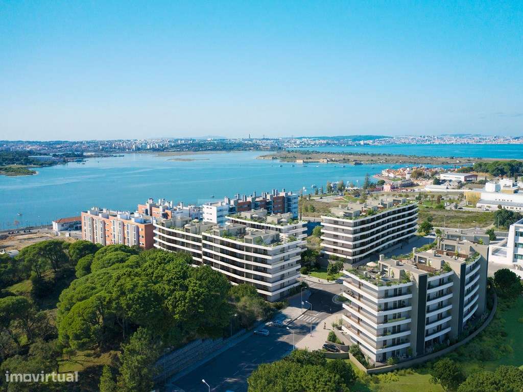 Apartamento T2, junto da Baía do Seixal, na Quinta do Outeiro - Grande imagem: 5/11