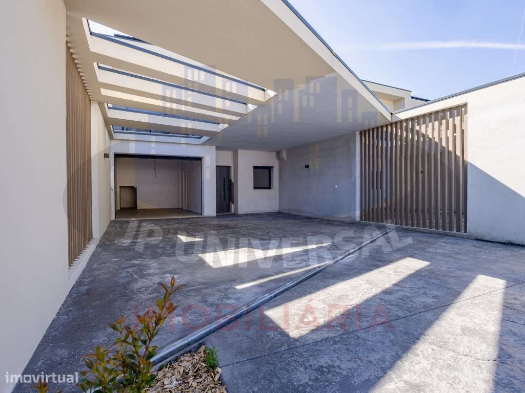 Moradia T3 Exclusivas , Garagem, Jardim e Acabamentos de Luxo-29