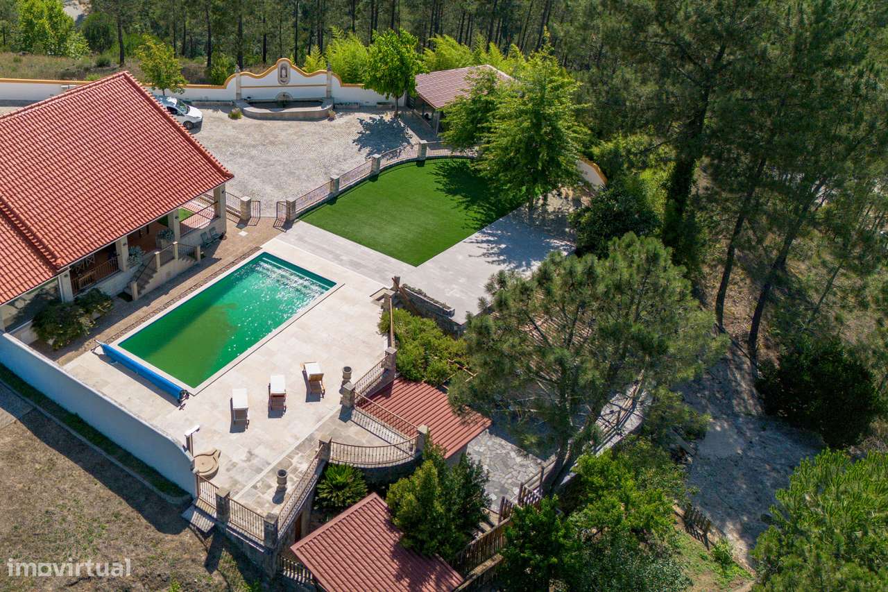 Moradia T2+2 | Piscina e Jardim | Vista Rio Zezêre | Dornes-48