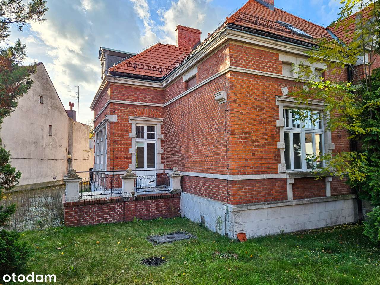 Zabytkowa willa biurowo-usługowa 509 m² w centrum Rybnika blisko Rynku-19