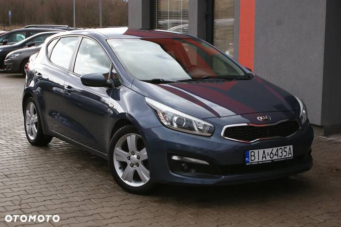 Kia Ceed Cee'd 1.6 CRDi M - 4