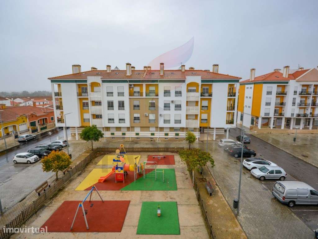 APARTAMENTO T2+2 - Grande imagem: 2/37