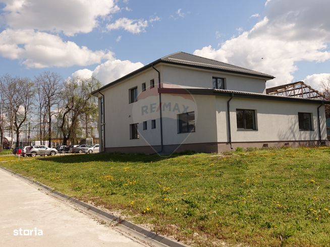 Clădire + teren 5177 mp, deschidere 27,5 m, B-dul București Giurgiu-2