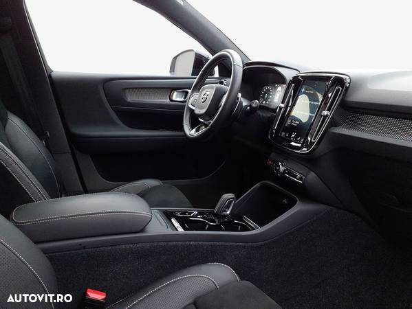 Volvo XC 40 - 11