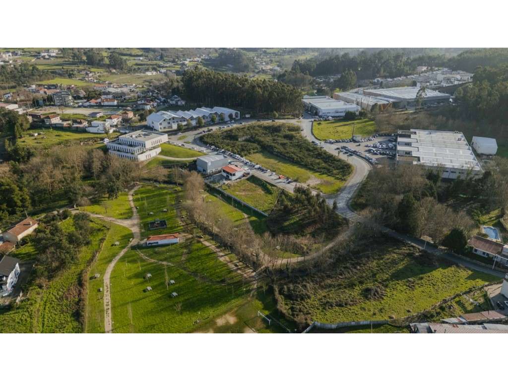 Terreno Junto ao Parque de Cete, Paredes-8