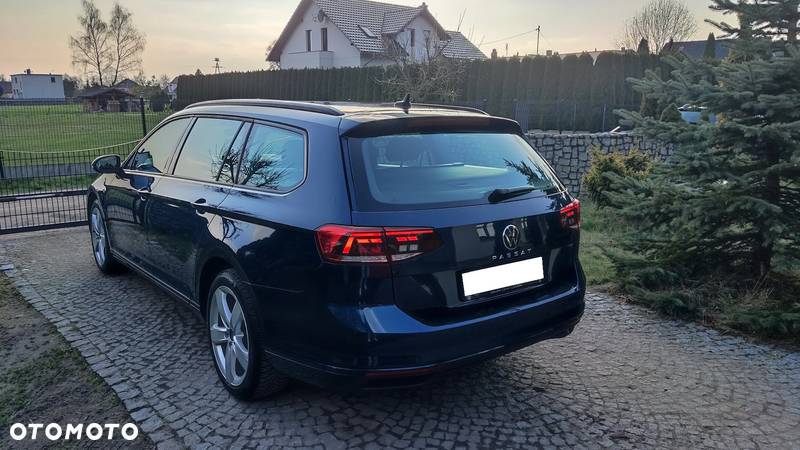 Volkswagen Passat - 7