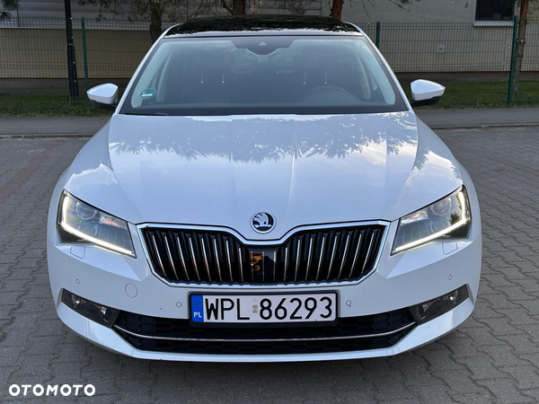 Skoda Superb 2.0 TDI Ambition - 3