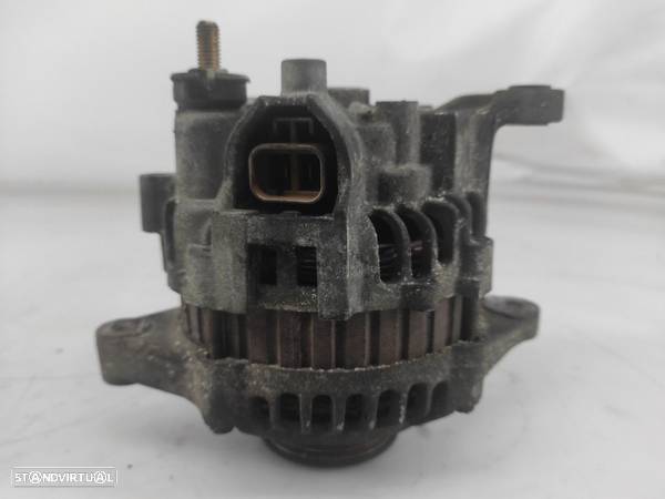 Alternador Nissan Almera I (N15) - 4