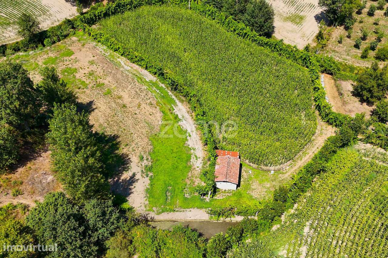 Terreno, 2 386 m², São Gens-17