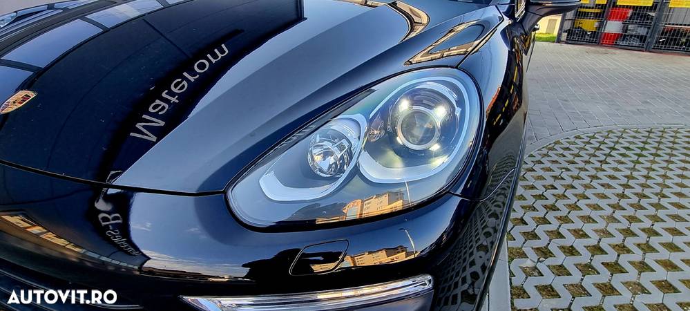 Porsche Cayenne Diesel Platinum Edition - 8