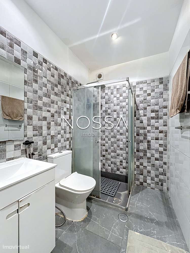 Espetacular T2 no coração da Baixa da Banheira-18