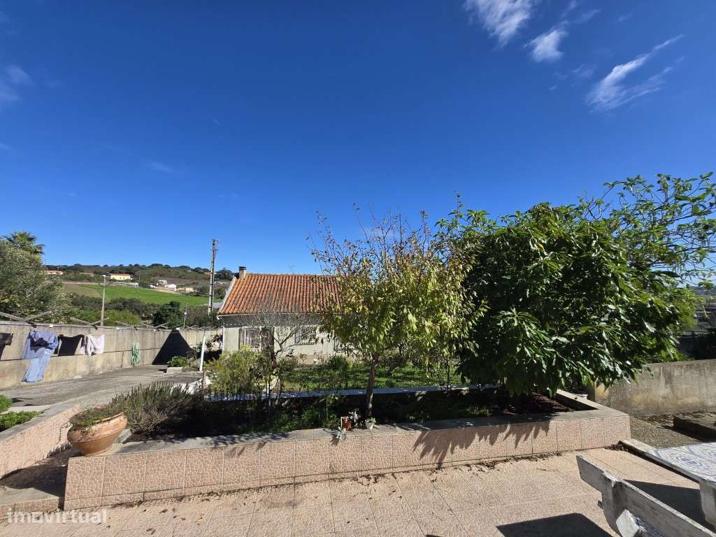 Moradia Encantadora em Almornos - Natureza, Tranquilidade e Conforto!-17