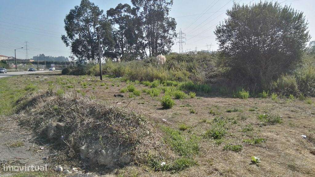 Terreno 19708 m² p/ habitação e comércio - Maia, Ermesinde, Alfena-4