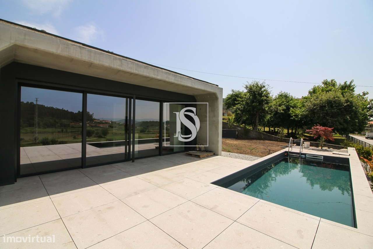 Moradia Individual Térrea com Piscina - NOVA - Grande imagem: 5/18