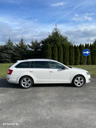 Skoda Octavia 1.8 TSI Style DSG - 6