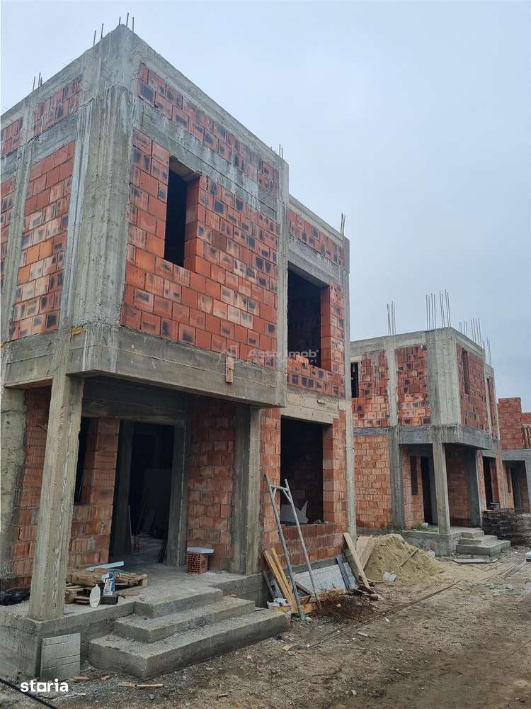 Case INDIVIDUALE constructii Noi Alexandria  suprafata  140 mp - Imagine principală: 4/9