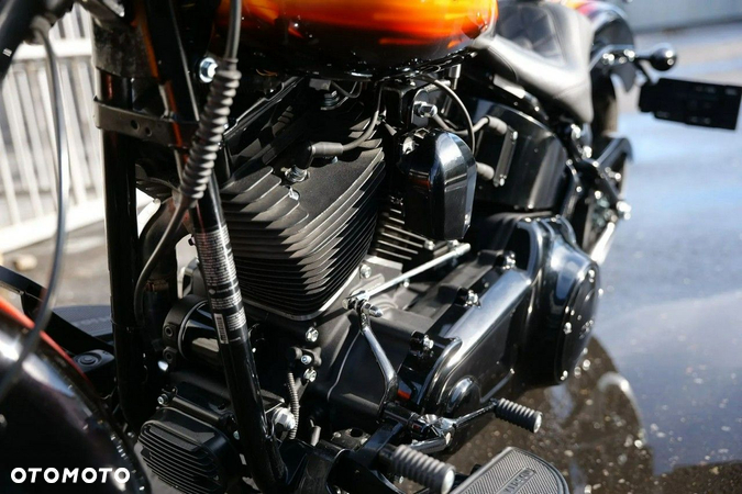 Harley-Davidson Softail Slim - 32