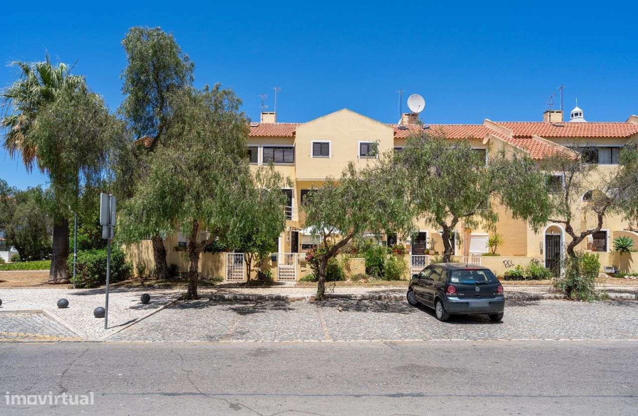 Apartamento T0 (Convertido em T2) - Marina de Vilamoura-1