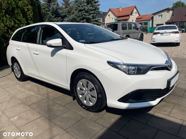 Toyota Auris 1.4 D-4D Comfort - 7