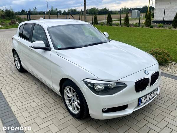 BMW Seria 1 114i - 1