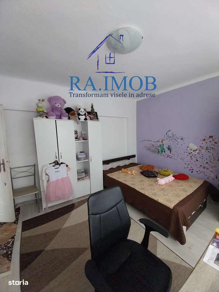 Casa cu 9 camere, sat Gageni-Prahova- 85000 euro negociabil-0