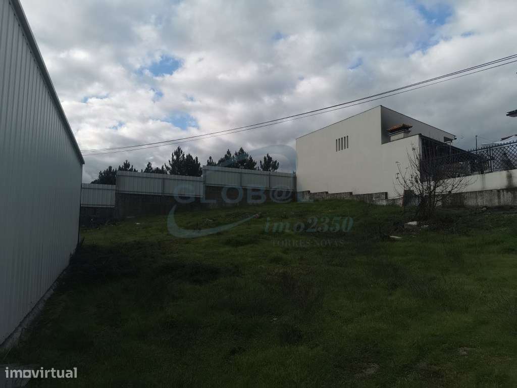 Armazém em Outeiro Seco - Chaves - Grande imagem: 5/13