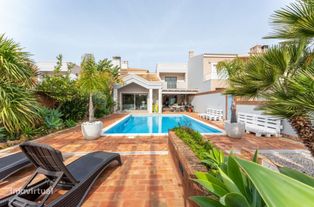 Moradia com 5 Quartos, Piscina e Jardim em Vilamoura - Grande imagem: 3/22