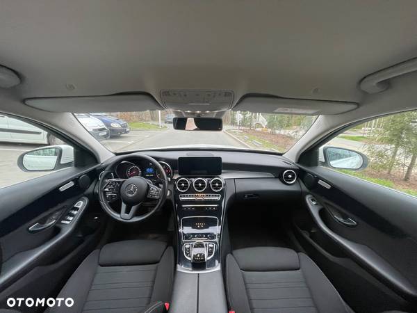 Mercedes-Benz Klasa C 300 de T 9G-TRONIC Avantgarde - 14